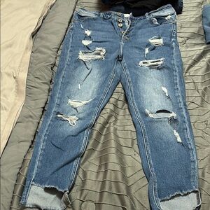 KanCan Blue Ankle Cropped Distressed Jeans